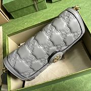 Gucci GG Matelassé Small Bag Light Gray 25.5x16x8.5cm - 4