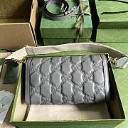 Gucci GG Matelassé Small Bag Light Gray 25.5x16x8.5cm - 2