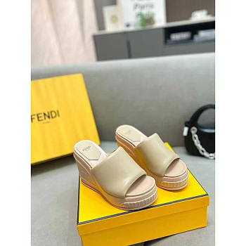 Fendi Fashion Show Nappa Leather Sandals Beige 14cm