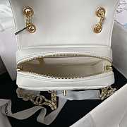 Chanel Backpack Chain Bag Lambskin White 18 x 20 x 7 cm - 6