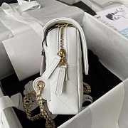 Chanel Backpack Chain Bag Lambskin White 18 x 20 x 7 cm - 5