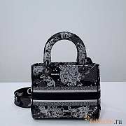 Dior Lady D-lite Black Toile Zodiac 24 x 20 x 11 cm  - 5