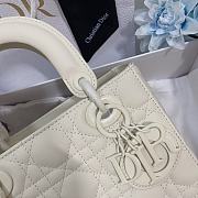 Dior Small Lady Ultramatte Cannage Calfskin White 20cm - 2