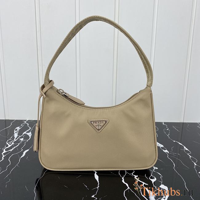 Prada Re-Edition 2005 Re-Nylon Mini Bag Beige 22x18x6.5cm - 1