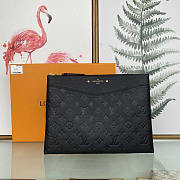 Louis Vuitton LV Daily Pouch Bag Black 29.5 x 21 x 1 cm - 1