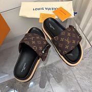 Louis Vuitton LV Pool Pillow Flat Comfort Mule - 3