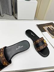 Louis Vuitton LV Lock It Flat Mule Black - 3