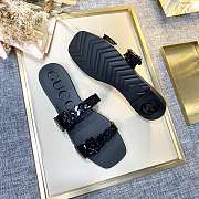 Gucci Women's Rubber Chain Slide Sandal Black - 3