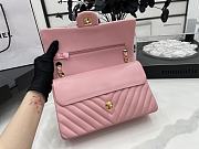 Chanel Flap Bag Chevron Lambskin Pink Gold 25cm - 3