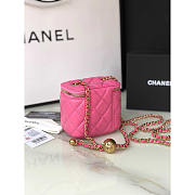 Chanel Lambskin Quilted Pearl Crush Mini Vanity Case Pink 8.5x11x7cm - 3