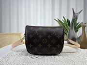 Louis Vuitton LV Mini Bumbag Monogram 17x12x9.5cm - 4