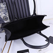 Dior Medium Book Tote Black Calfskin 36 x 27.5 x 16.5 cm - 5