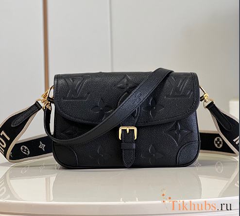 Louis Vuitton LV Diane Monogram Black 23 x 16 x 8.5 cm - 1