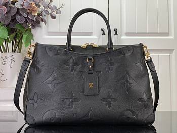 Louis Vuitton LV Trianon MM Black 36x22x9cm