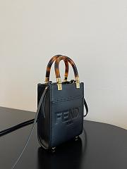 Fendi Mini Sunshine Shopper Black Leather Bag 13x18x6.5cm - 6