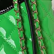 Chanel Mini Bi Color Chain Patent Leather Bag Black Green 22 x 23 x 5.5 cm - 3