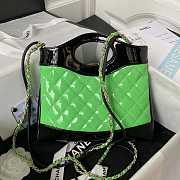 Chanel Mini Bi Color Chain Patent Leather Bag Black Green 22 x 23 x 5.5 cm - 2