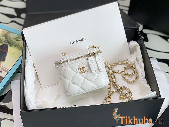 Chanel Vanity Box White Bag 8.5x11x7cm - 1