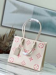 Louis Vuitton LV Onthego MM Cream Beige 35 x 27 x 14 cm - 3