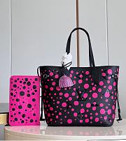 Louis Vuitton LV x YK Neverfull MM Noir Fuchsia 31 x 28 x 14 cm - 1