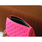 Louis Vuitton LV Coussin Crossbody Bicolor Pink 26cm - 5