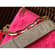 Louis Vuitton LV Coussin Crossbody Bicolor Pink 26cm - 2