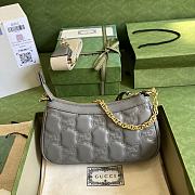 Gucci GG Matelasse Handbag Grey 25x15x8cm - 2