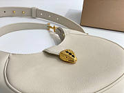 Bvlgari Serpenti Ellipse Shoulder Bag White 25.5 x 25 x 5.5 cm - 6