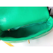 Chanel 19 Small Green Lambskin Bag 26cm - 4