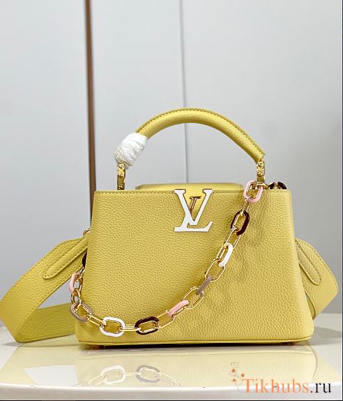 Louis Vuitton LV Capucines Light Yellow BB 27 x 18 x 9 cm - 1