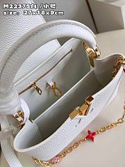 Louis Vuitton LV Capucines BB White 27 x 18 x 9 cm - 4