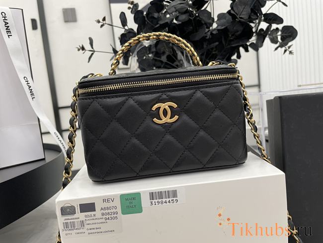 Chanel Vanity Top Handle Black Lambskin Gold 9.5x17x8cm - 1