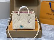 Louis Vuitton LV x YK OnTheGo PM White 25 x 19 x 11.5 cm - 4