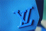 Louis Vuitton LV Takeoff Slingbag Bright Blue 30 x 16 x 3 cm - 3