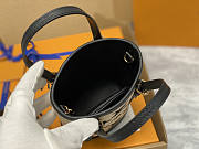 Louis Vuitton LV Nano Bucket Black 13 x 17 x 9 cm - 6