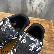 Louis Vuitton LV Trainer Black White - 4