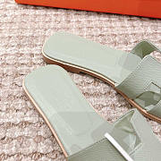 Hermes Calfskin Oran Sandal Light Green - 4