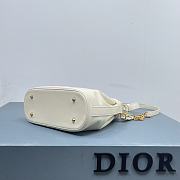 Dior Medium C'est Bag White 24 x 10 x 24.5 cm - 6