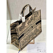 Dior Large Book Tote Beige Multicolor Toile de Jouy Voyage Embroidery Bag 42x35x18.5cm - 4