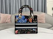 Dior Medium Lady D-Lite Bag Black Multicolor Birds 24 x 20 x 11 cm - 4