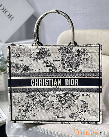 Dior Large Book Tote Latte Toile de Jouy Zodiac 42 x 35 x 18.5 cm