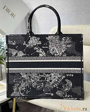 Dior Large Book Tote Black Latte Toile de Jouy Zodiac 42 x 35 x 18.5 cm - 2