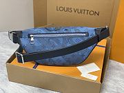 Louis Vuitton LV Discovery Bumbag Abyss Blue 44 x 15 x 9 cm - 4