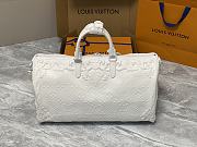 Louis Vuitton LV Keepall Bandoulière 50 White 50 x 29 x 23 cm - 4