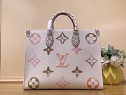 Louis Vuitton LV Onthego By The Pool Beige 35 x 27 x 14 cm - 1