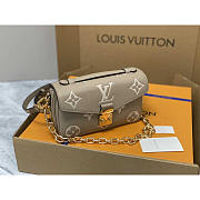 Louis Vuitton LV Pochette Métis East West Tourterelle Bag 21.5x6x13.5cm - 6