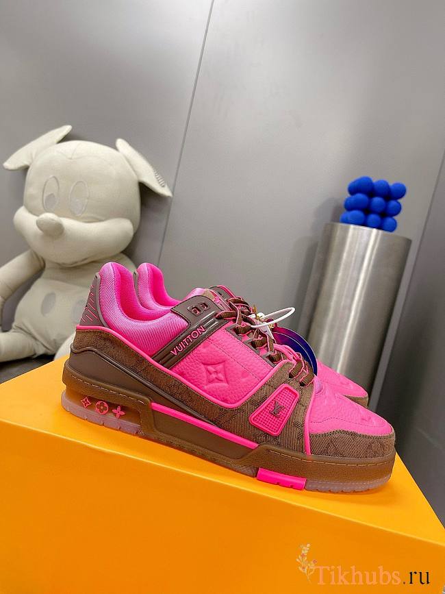 Louis Vuitton LV Sneaker Trainer Pink Brown - 1