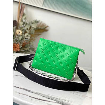 Louis Vuitton LV Coussin MM Lambskin Green 26x20x12cm