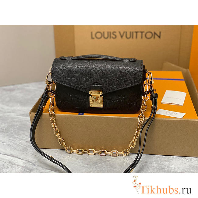 Louis Vuitton LV Pochette Métis East West Black Bag 21.5x6x13.5cm - 1