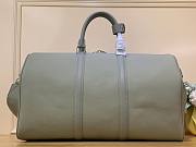 Louis Vuitton LV Keepall Bandoulière 50 Sage 50 x 29 x 23 cm - 4